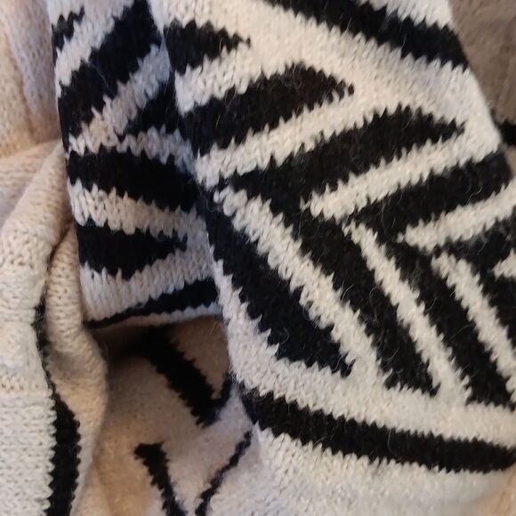 NWT Lucky Brand Jacquard Sweater Dress. - Picture 14 of 15